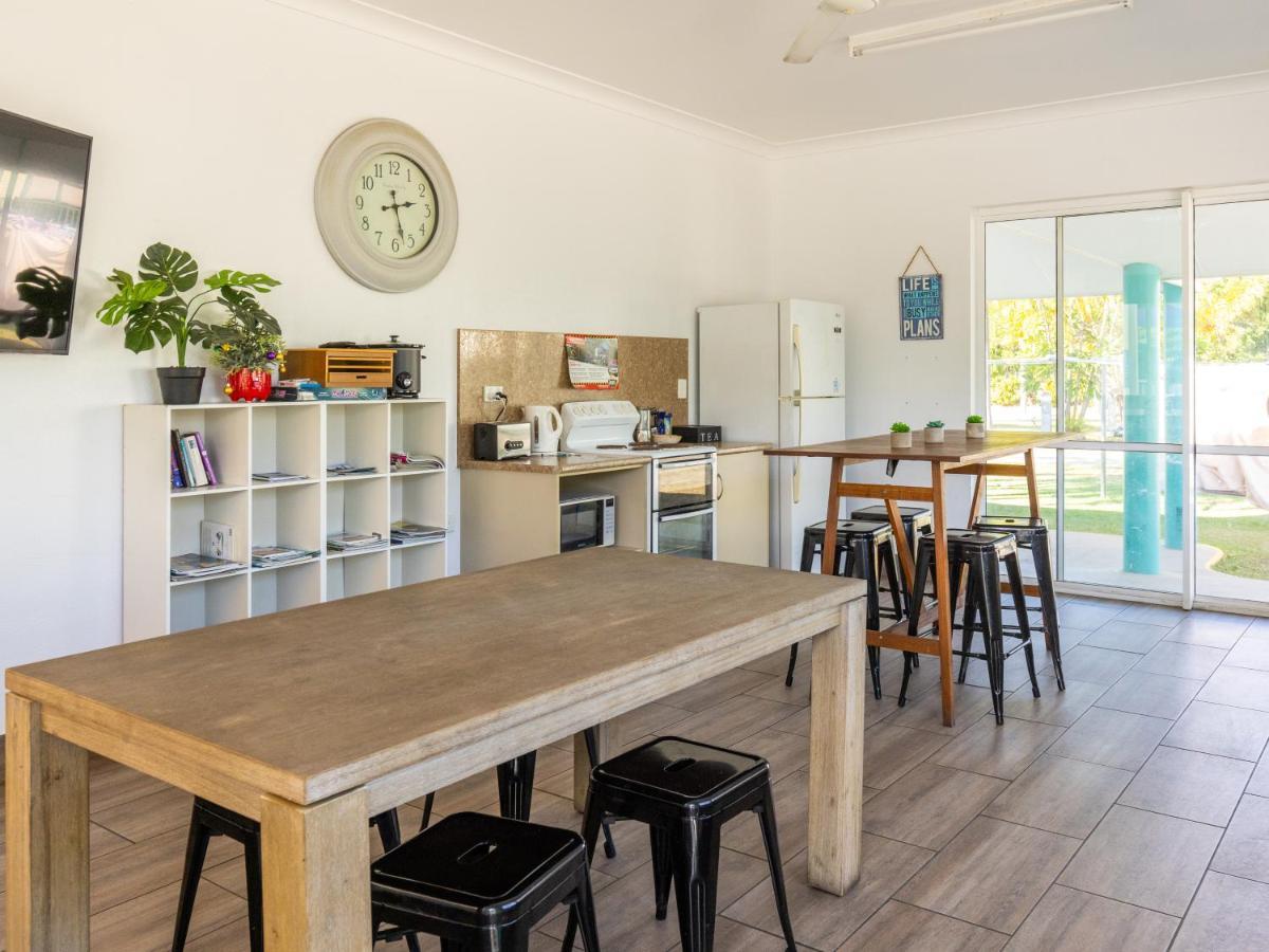 Nrma Bowen Beachfront Holiday Park Esterno foto
