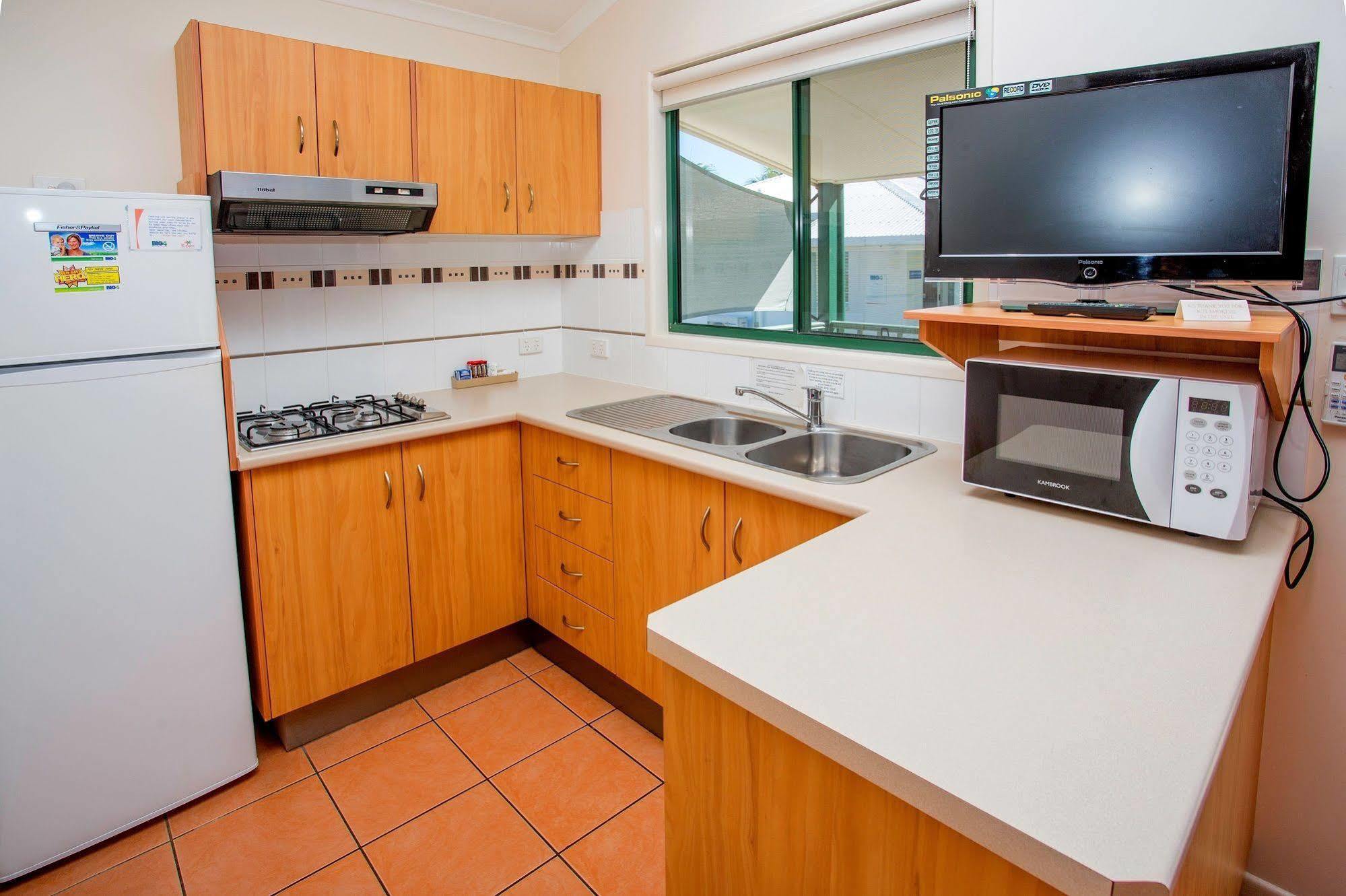 Nrma Bowen Beachfront Holiday Park Esterno foto