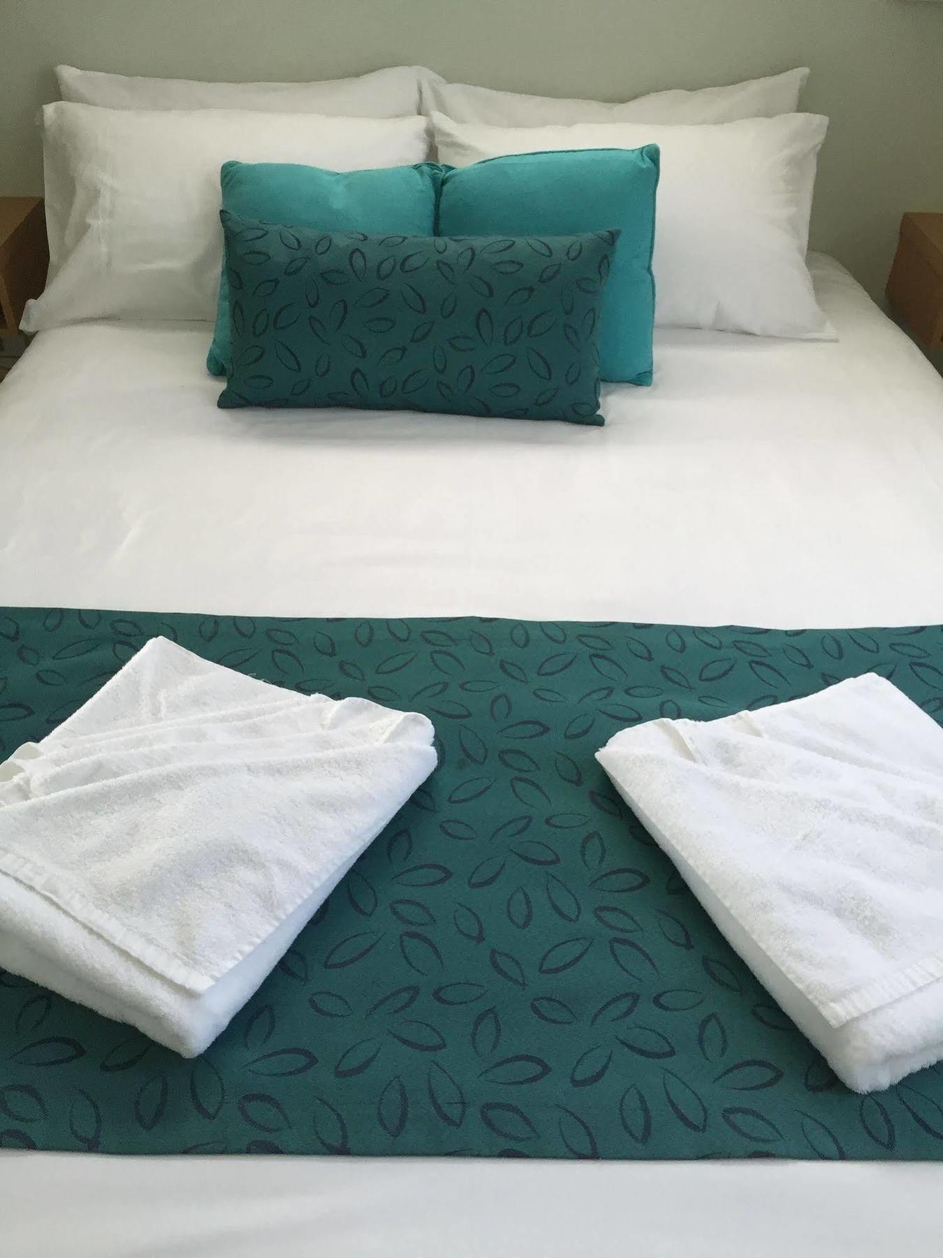 Nrma Bowen Beachfront Holiday Park Esterno foto